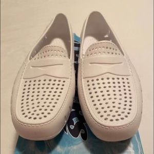 Men’s Floafers Size 8